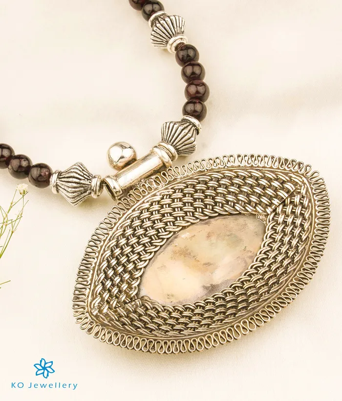 Jaipur Necklaces The Anaita Silver Beads Necklace Garnet