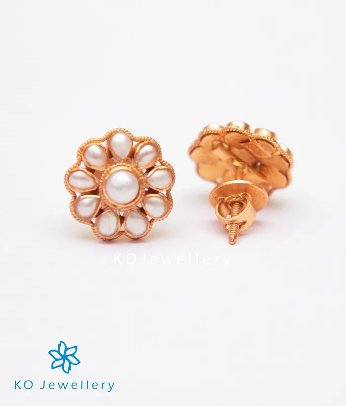 Silversmith Earrings The Vedya Silver Kempu EarStudsPearl