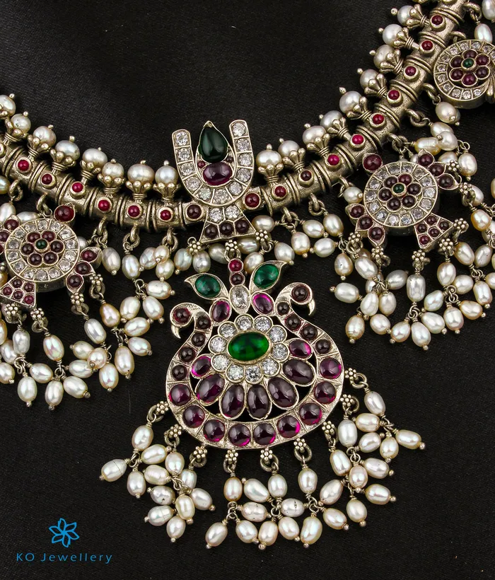 Silversmith Necklaces The Shankhu Chakra Silver Guttapusalu Necklace