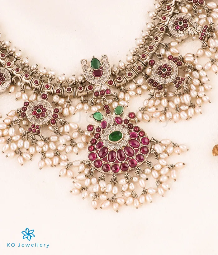 Silversmith Necklaces The Shankhu Chakra Silver Guttapusalu Necklace