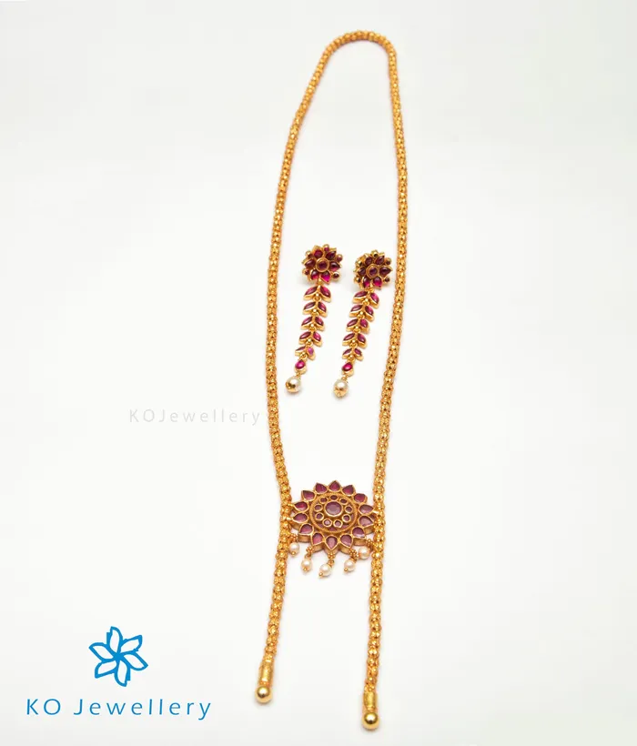 Silversmith Necklaces The Yukti Silver Kempu Necklace