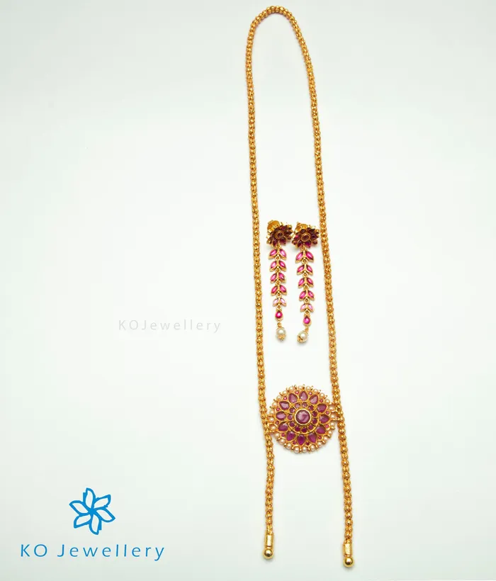 Silversmith Necklaces The Yukti Silver Kempu Necklace