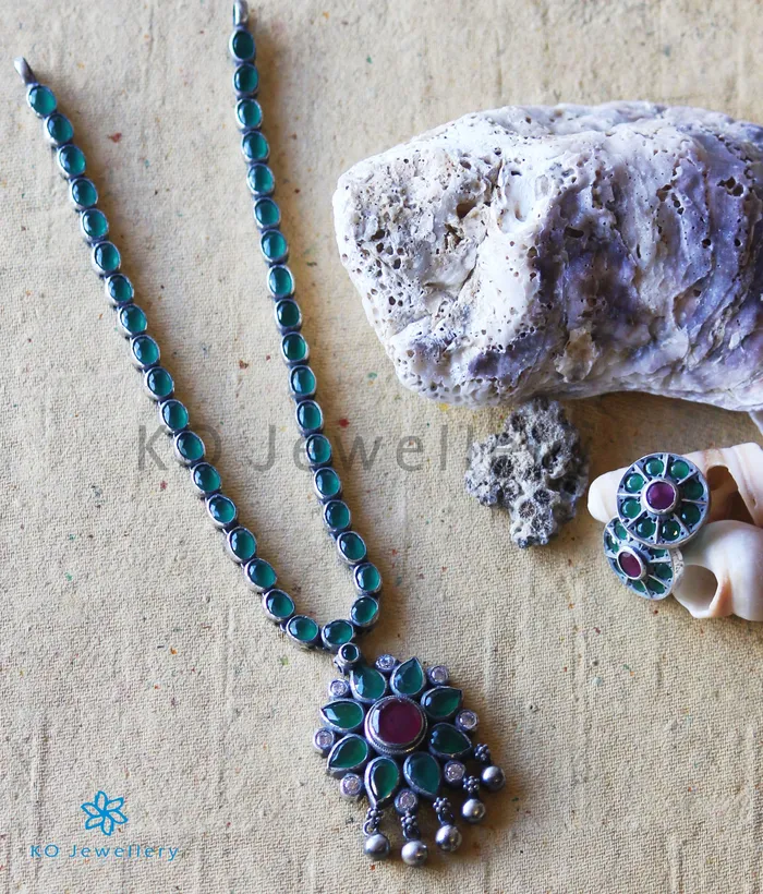 The Abhijita Silver green Necklace Oxidised Silversmith Necklaces