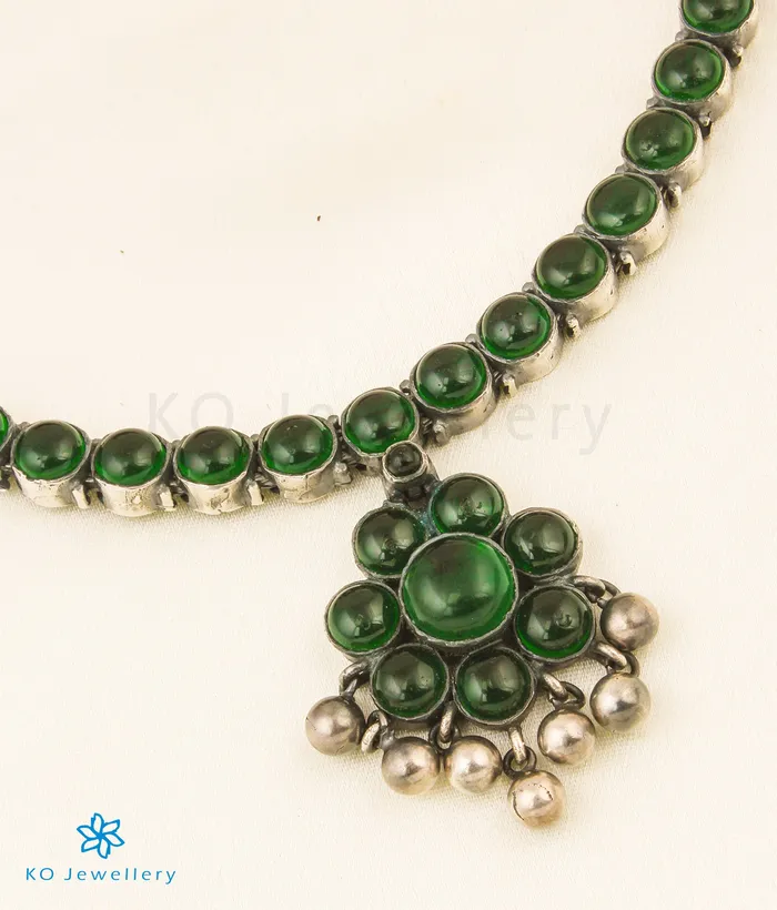 The Alaktha Addige Silver Necklace GreenOxidised Silversmith Necklaces