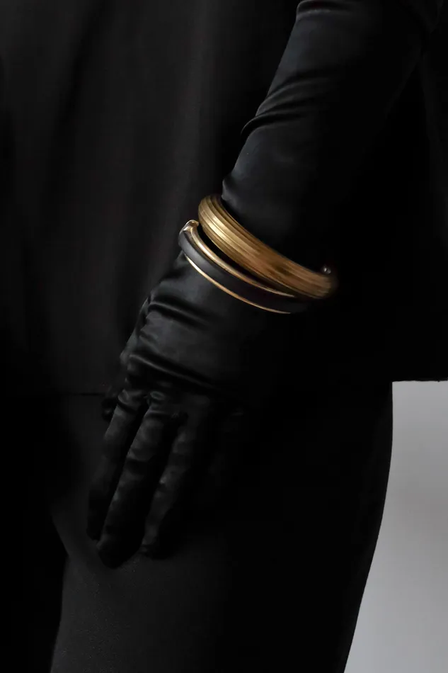 0098VINTAGE BOLD GOLD BRACELET collectionno2 Bracelets