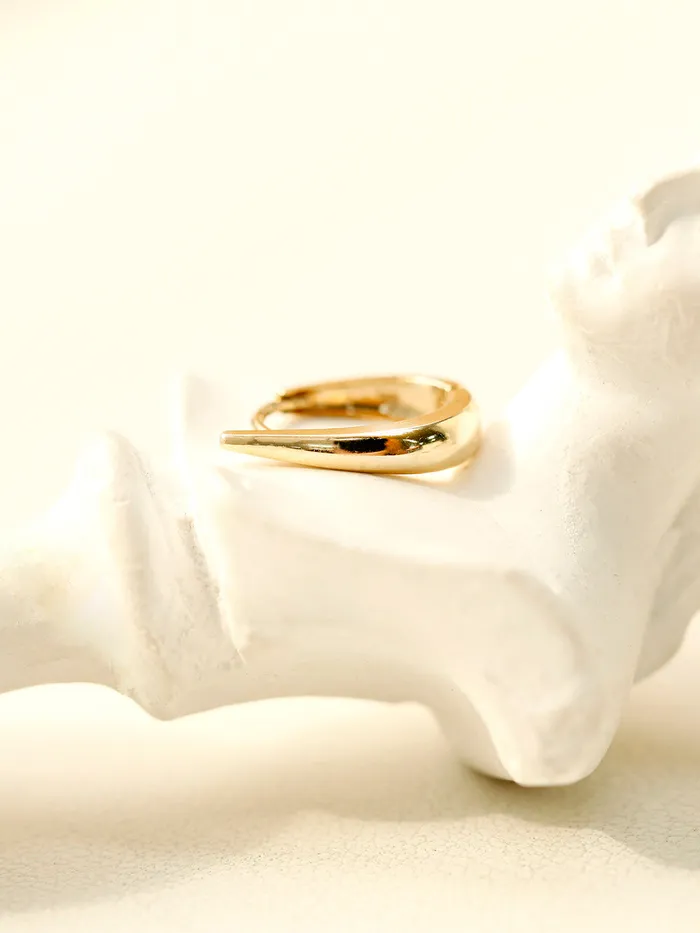 14K Gold Daily Volume Cartilage Hoop Earring MinimalBijoux Earrings