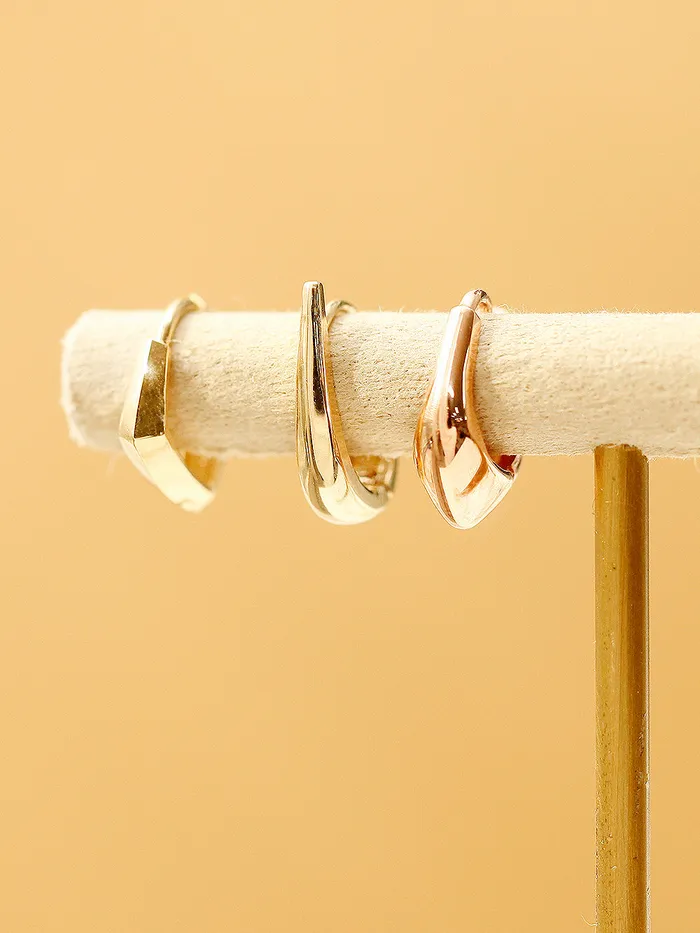 14K Gold Daily Volume Cartilage Hoop Earring MinimalBijoux Earrings