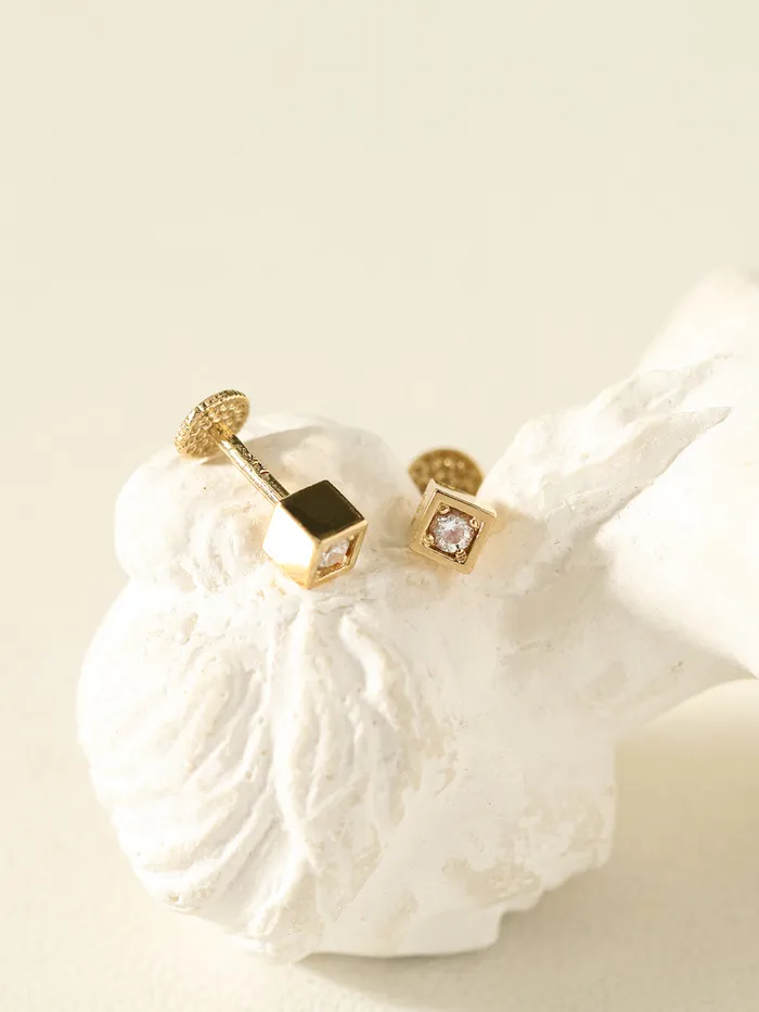 14K Gold Hide Square Cubic Labret Piercing 18g16g MinimalBijoux PreStyled Sets