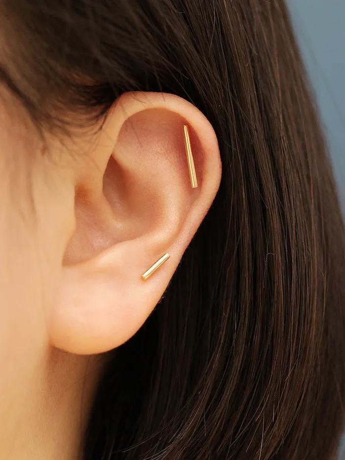 14K Gold Simple Stick Internally Threaded Labret Piercing 18G16G MinimalBijoux Rings