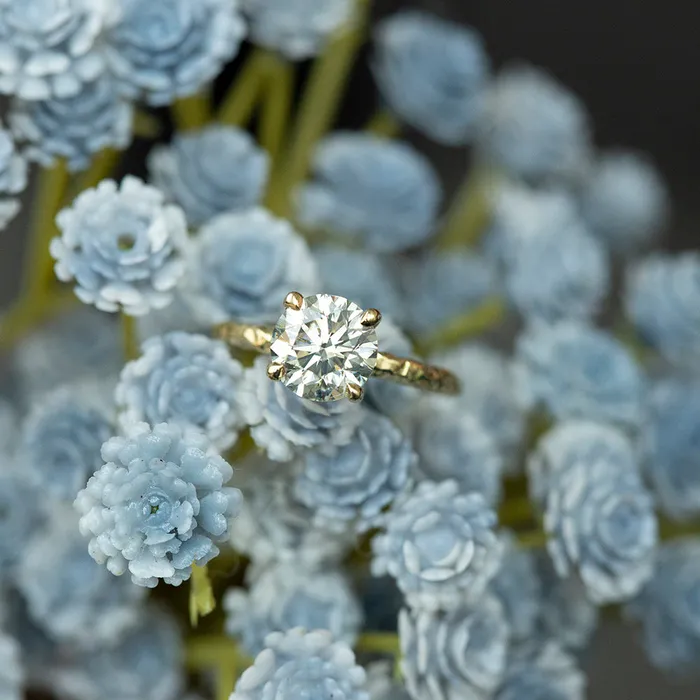 Anueva Jewelry 159ct Round Grey Diamond Evergreen Solitaire in 18k Yellow Gold PreStyled Sets