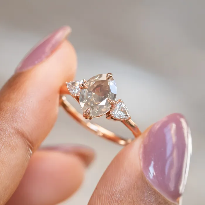 Anueva Jewelry 202ct Oval Champagne Diamond Three Stone Antique Low Profile Ring in 18k Rose Gold Rings