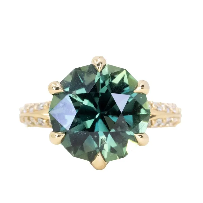 Anueva Jewelry 675ct Fancy Untreated Umba Sapphire Diamondstudded Six Prong Split Shank Solitaire in 18k Yellow Gold PreStyled Sets