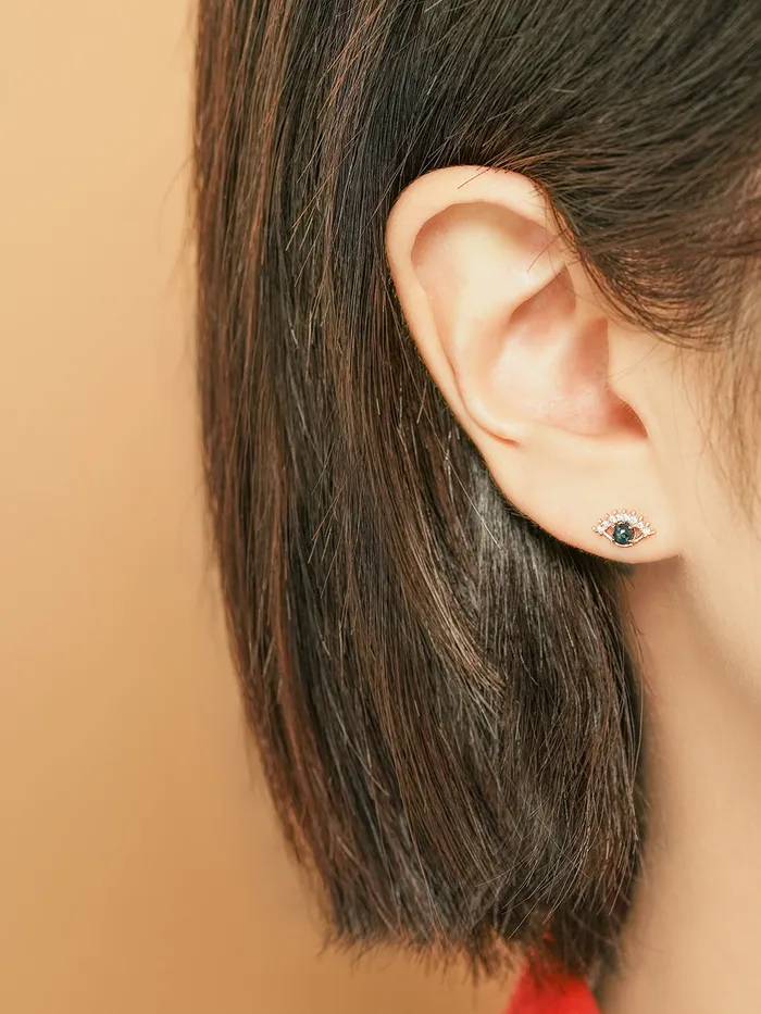 Earrings 14K Blink Evil Eye Cartilage Earring 20G MinimalBijoux