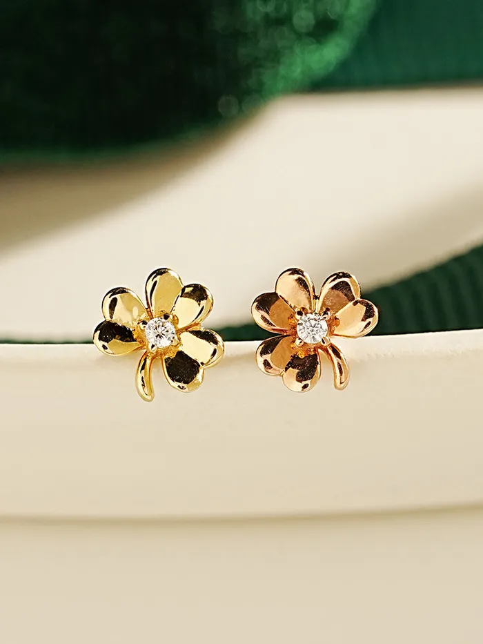 MinimalBijoux 14K Gold Lucky Clover Cartilage Earring 20G18G16G Earrings