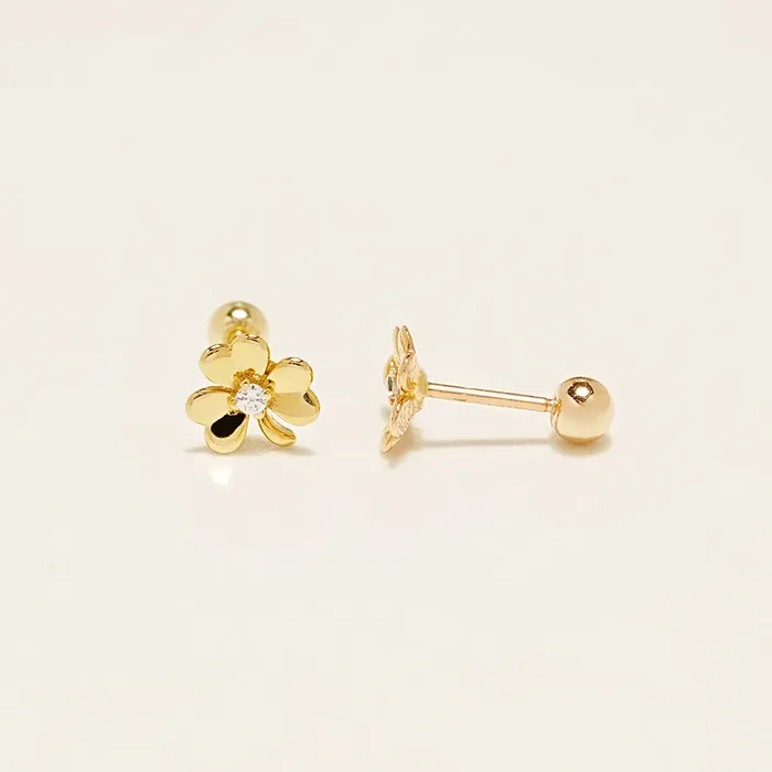 MinimalBijoux 14K Gold Lucky Clover Cartilage Earring 20G18G16G Earrings