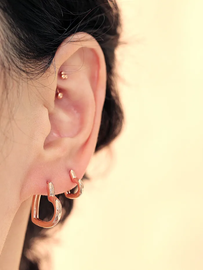 MinimalBijoux Earrings 14K Gold Volume Heart Hoop Earring