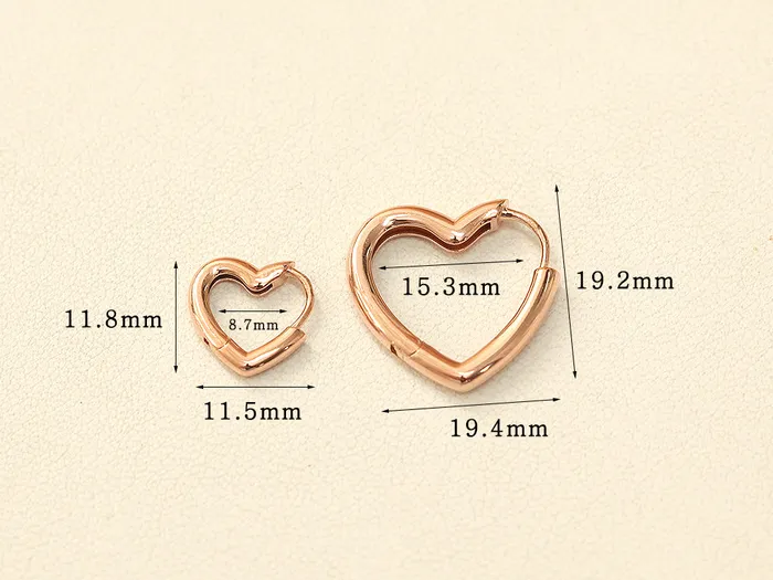 MinimalBijoux Earrings 14K Gold Volume Heart Hoop Earring