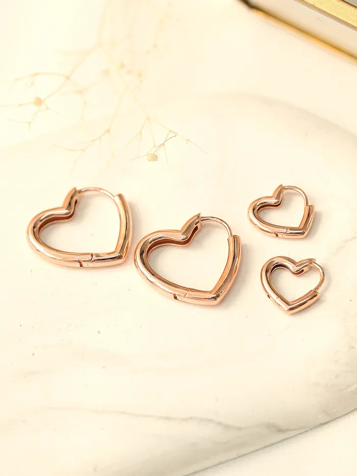 MinimalBijoux Earrings 14K Gold Volume Heart Hoop Earring