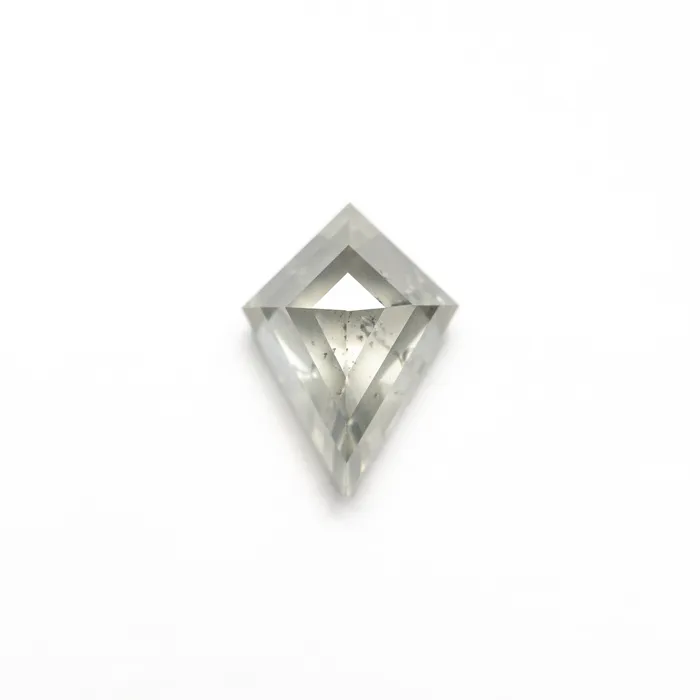 Misfit Diamonds Rings 105ct 843x619x353mm Kite Step Cut 2545515