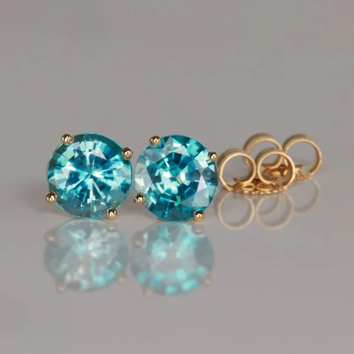 Moriartys Gem Art Earrings 14K Yellow Gold Round Brilliant Blue Zircon Stud Earrings 276 Carats Moriartys Gem Art Earrings 14K Yellow Gold Round Brilliant Blue Zircon Stud Earrings 276 Carats