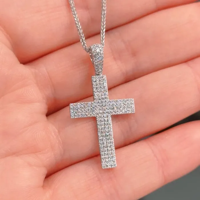 Princess Bride Diamonds Necklaces 056ct Diamond Cross 14k White Gold Chain Necklace