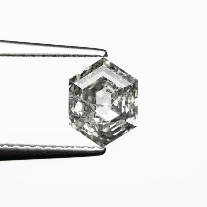 Rings 138ct 731x559x397mm Hexagon Step Cut 2397901 Misfit Diamonds