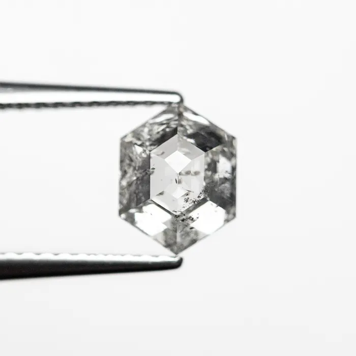 Rings 138ct 731x559x397mm Hexagon Step Cut 2397901 Misfit Diamonds