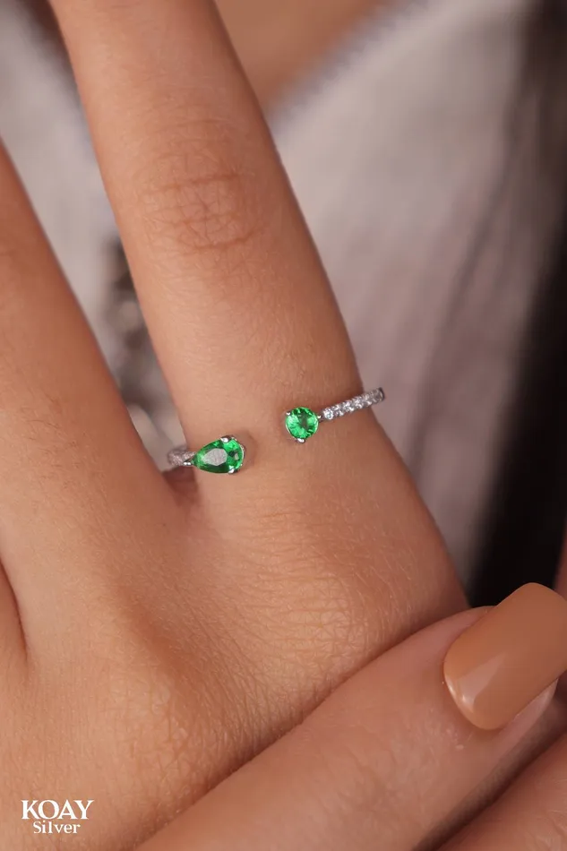 Rings KOAY Silver Store Zircon Ring 039Green Rings KOAY Silver Store Zircon Ring 039Green